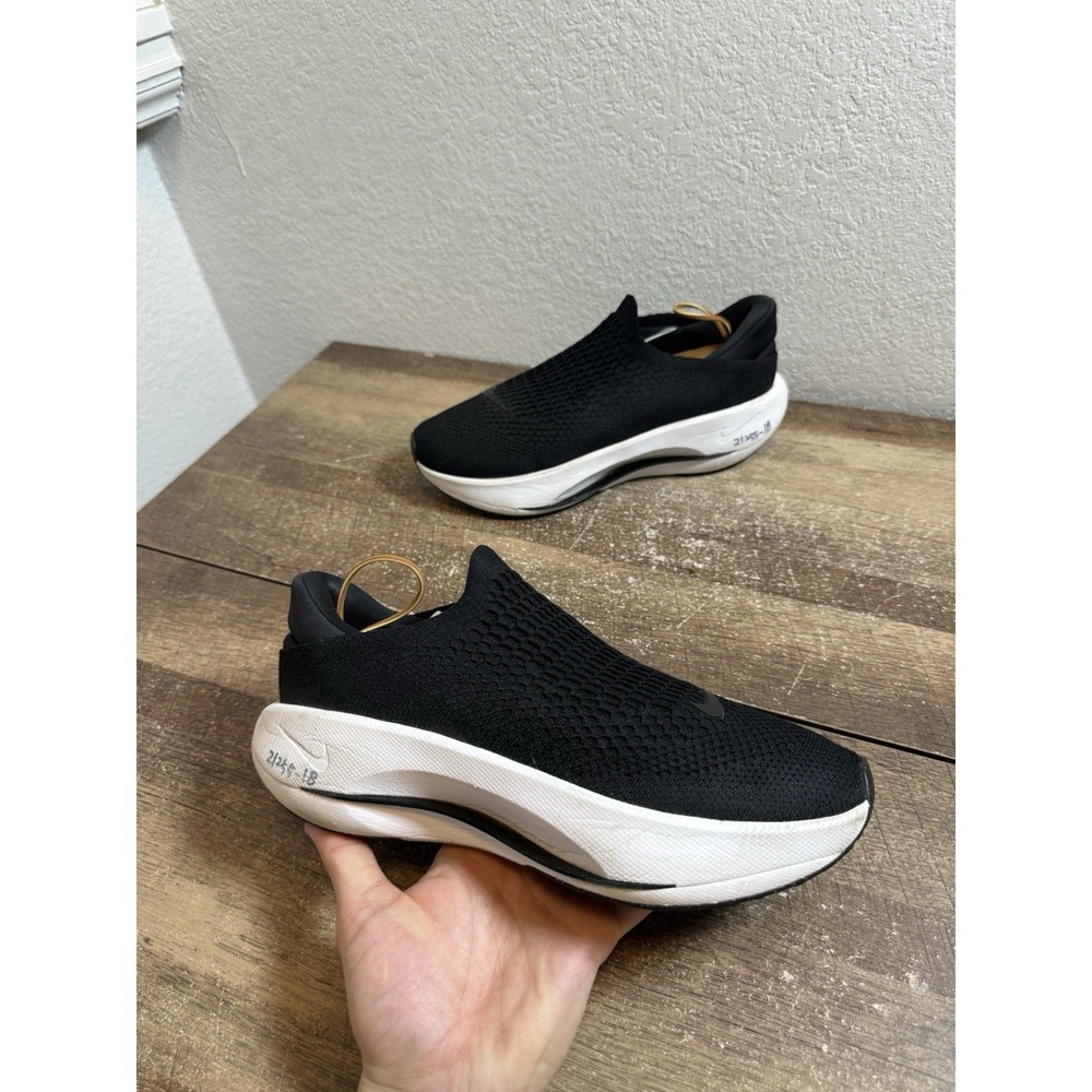 SAMPLE Nike Reina Easyon‎ Black-White Mens Sz 10.5 Shoes Sneakers
